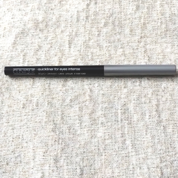 Clinique eyeliner  - 01 intense black - Picture 2 of 5